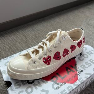 New Unisex Comme des Garçon PLAY Low Top Sneaker Size 10M/12W